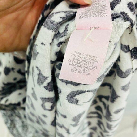 Victoria’s Secret Leopard Pajama Sleep Shirt Womens Small - Picture 7 of 7
